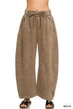 Load image into Gallery viewer, Bree Barrel Sweatpants
