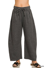 Load image into Gallery viewer, Bree Barrel Sweatpants
