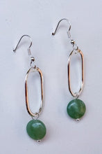 Load image into Gallery viewer, Mila earring

