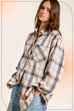Load image into Gallery viewer, Button up Fall

