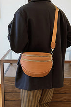 Load image into Gallery viewer, Plenty of Pockets bum bag
