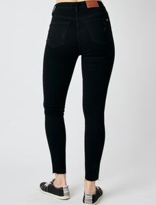 Judy Blue- Ebony Distressed
