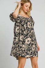 Load image into Gallery viewer, Amelia Dress
