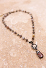 Load image into Gallery viewer, Pica Necklace
